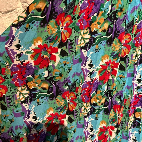 Frankie and Missy pleated skirt, floral pattern, size small - Picture 2 of 4